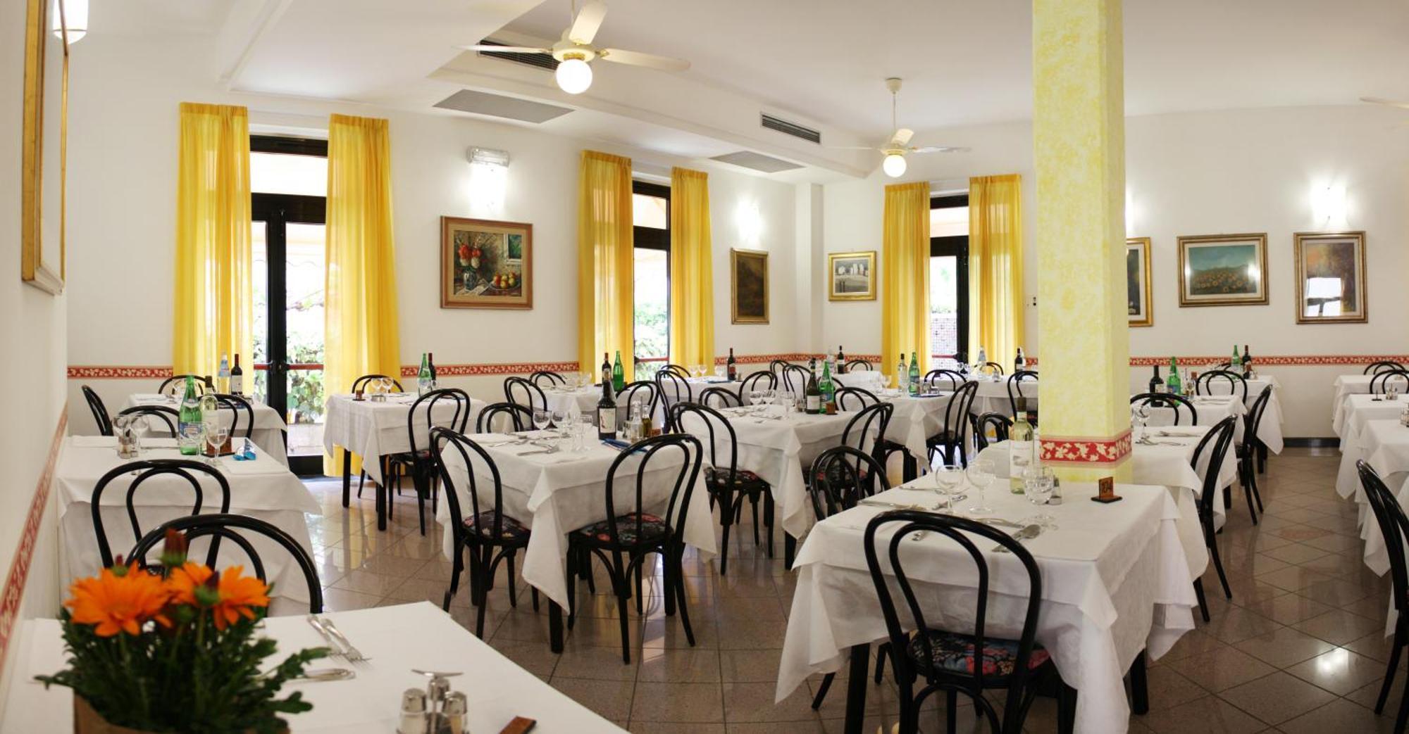 Hotel Aurora Castiglione della Pescaia Eksteriør billede